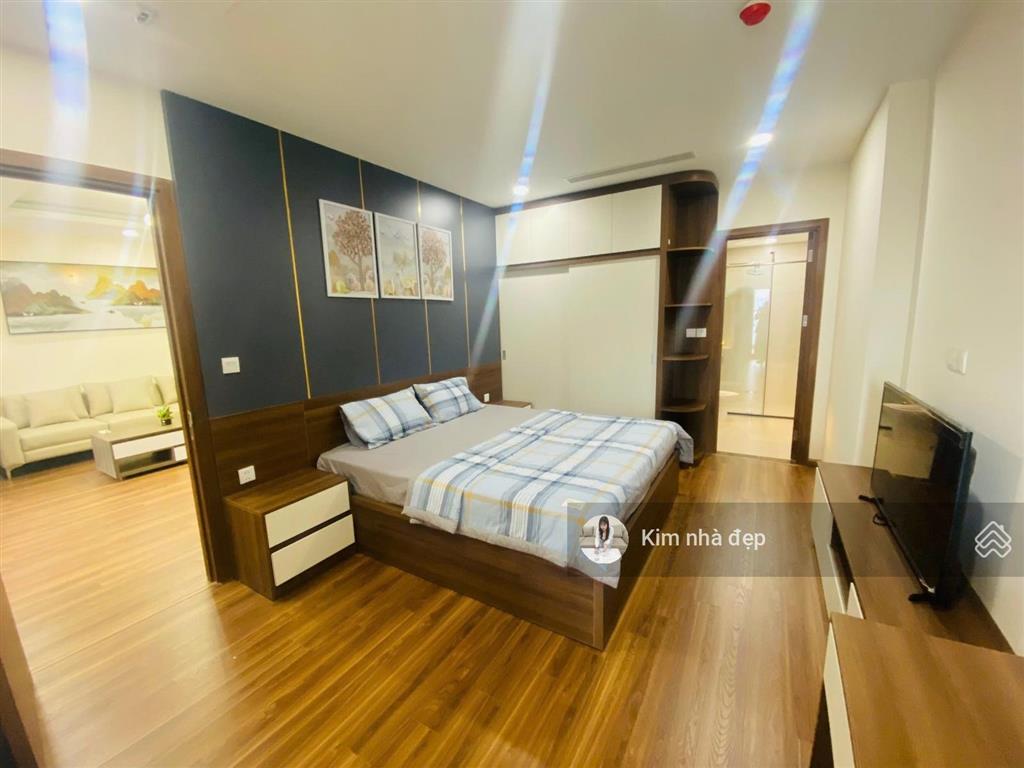 Cần bán gấp chung cư golden pack phạm văn bạch, cầu giấy 86m 2n2w full đồ 8,x tỷ sổ đỏ lâu dài