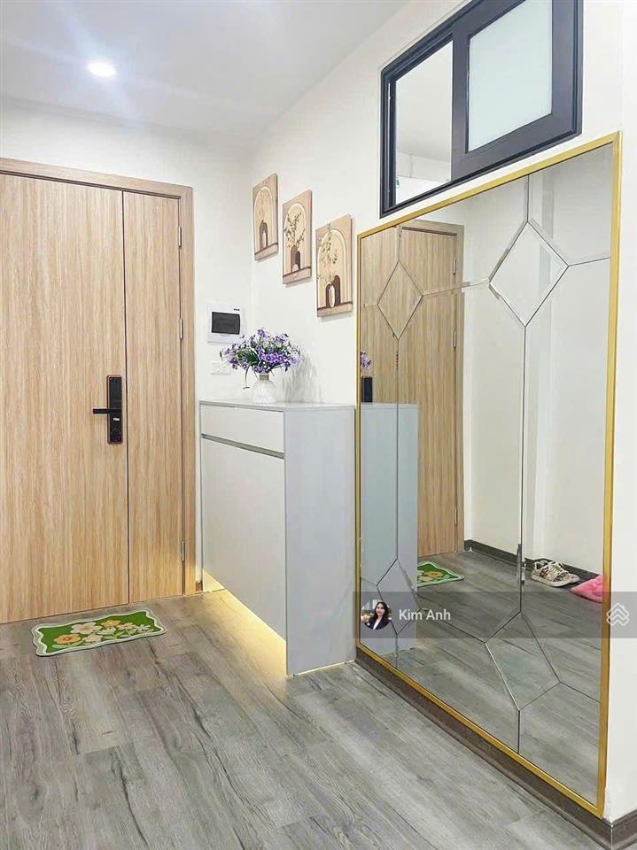 Chính chủ bán chung cư a6c 2pn 2vs nổi bật cầu giấy 55m sổ đỏ nhỉnh 3 tỷ nhà đẹp full đồ ở ngay