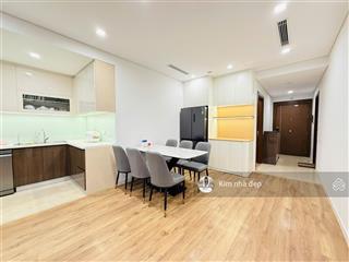 Chính chủ gửi bán gấp chung cư eurowindow cầu giấy 125m 3 ngủ 2w sổ đỏ lâu dài 12,8 tỷ 0915 394 ***