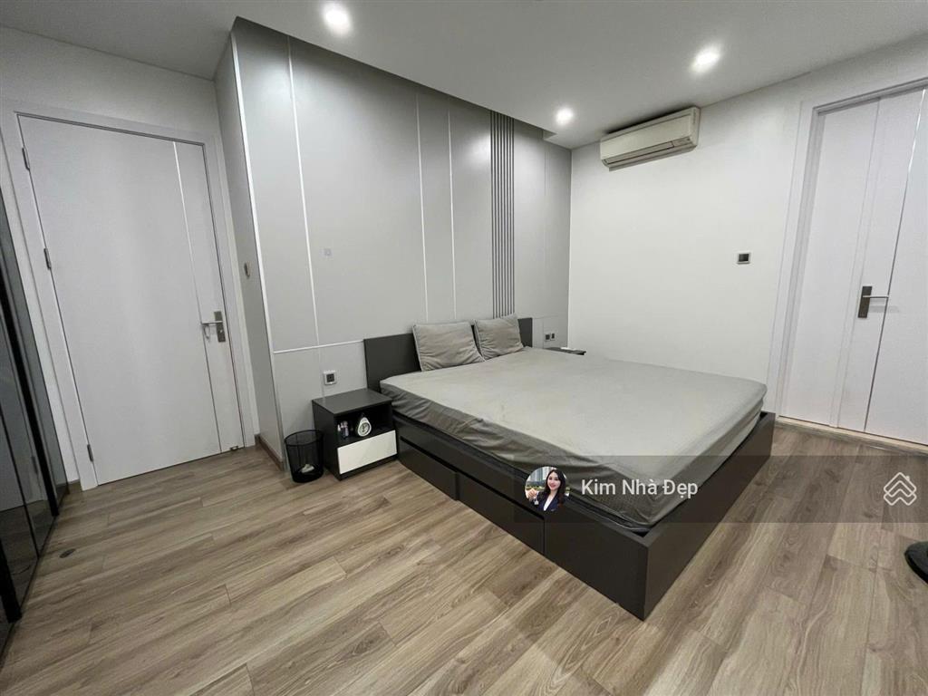 Cắt lỗ bán nhanh chung cư the park home thành thái, cầu giấy 82m2 2n full đồ sổ đỏ lâu dài