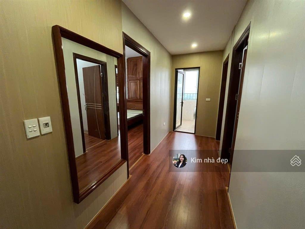 Cần tiền bán gấp chung cư vinaconex 7 hồ tùng mậu căn a1 119m 3n2w full đồ như ảnh sổ đỏ 9,5 tỷ