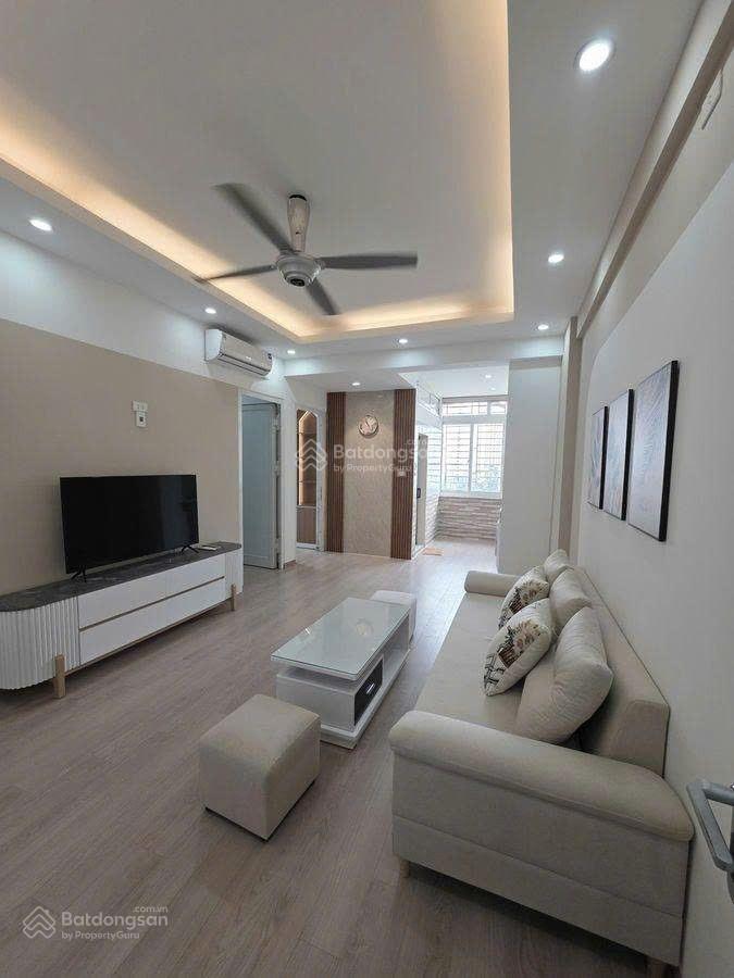 Chốt nhanh còn kịp chung cư a6 nam trung yên cầu giấy 2pn 50m, sổ đỏ lâu dài full đồ ở ngay 3,98 tỷ