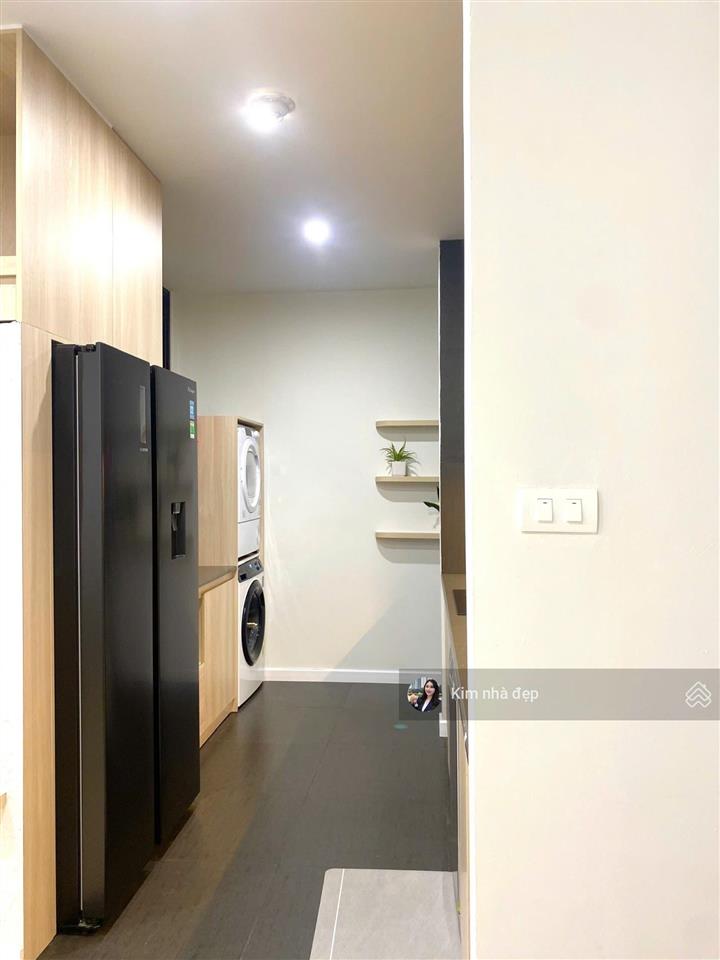 Cần tiền bán gấp chung cư b6a nam trung yên cầu giấy 60m² 2n2w full nội thất xịn xò 5,3 tỷ sổ đỏ