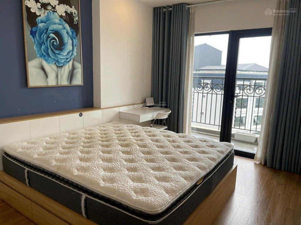 Cắt lỗ bán gấp chung cư ct8 the emerald view mỹ đình tầng đẹp 82m 2n2w 6,6 tỷ sổ đỏ lâu dài full đồ