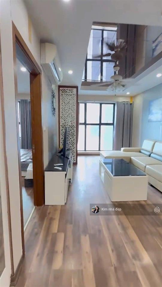 Cần tiền bán gấp chung cư gold mark city 136 hồ tùng mậu 80m 2n2w sổ đỏ lâudài full nội thất 5,7 tỷ
