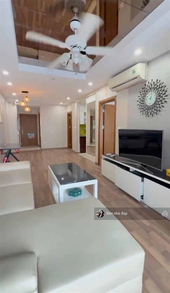 Cần tiền bán gấp chung cư gold mark city 136 hồ tùng mậu 80m 2n2w sổ đỏ lâudài full nội thất 5,7 tỷ