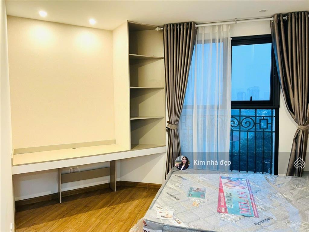 Cần tiền bán gấp giảm sốc chung cư ct8 the emerald mỹ đình 76m 2n2w nhà đẹp full đồ còn nhỉnh 6 tỷ
