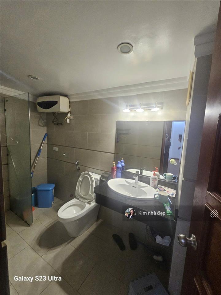 Cần tiền bán gấp chung cư sudico mỹ đình sông đà 100m 3n2w sổ đỏ lâu dài nhỉnh 6,7 tỷ  0915 394 ***