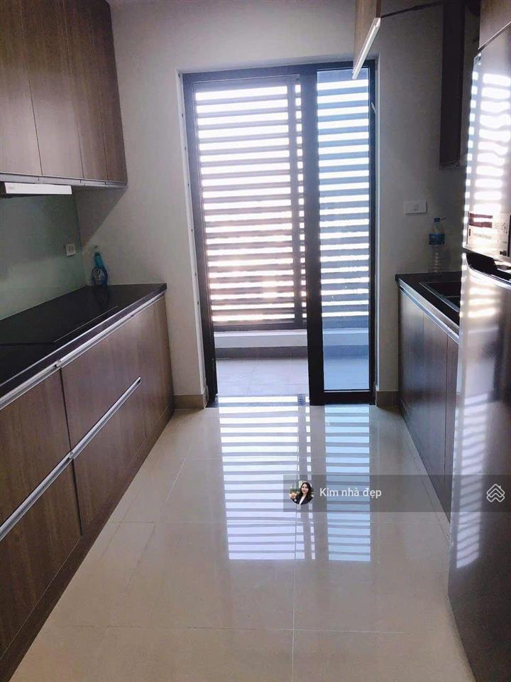 Cần tiền bán gấp chung cư goldmark city hồ tùng mậu 79m 2n2w full đồ sổ đỏ lâu dài 5,9 tỷ còn bớt