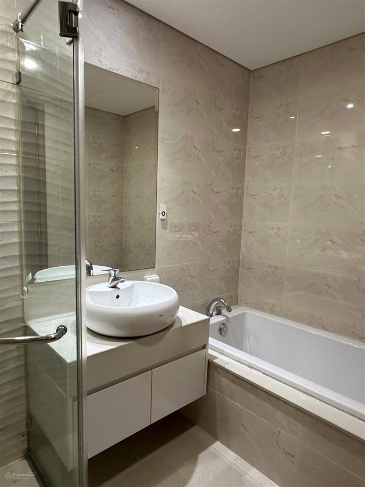 Cần tiền bán gấp chung cư a3 vinhomes gardenia hàm nghi 76m2 2n2w 6,7tỷ sổ đỏ lâu dài sang tên ngay