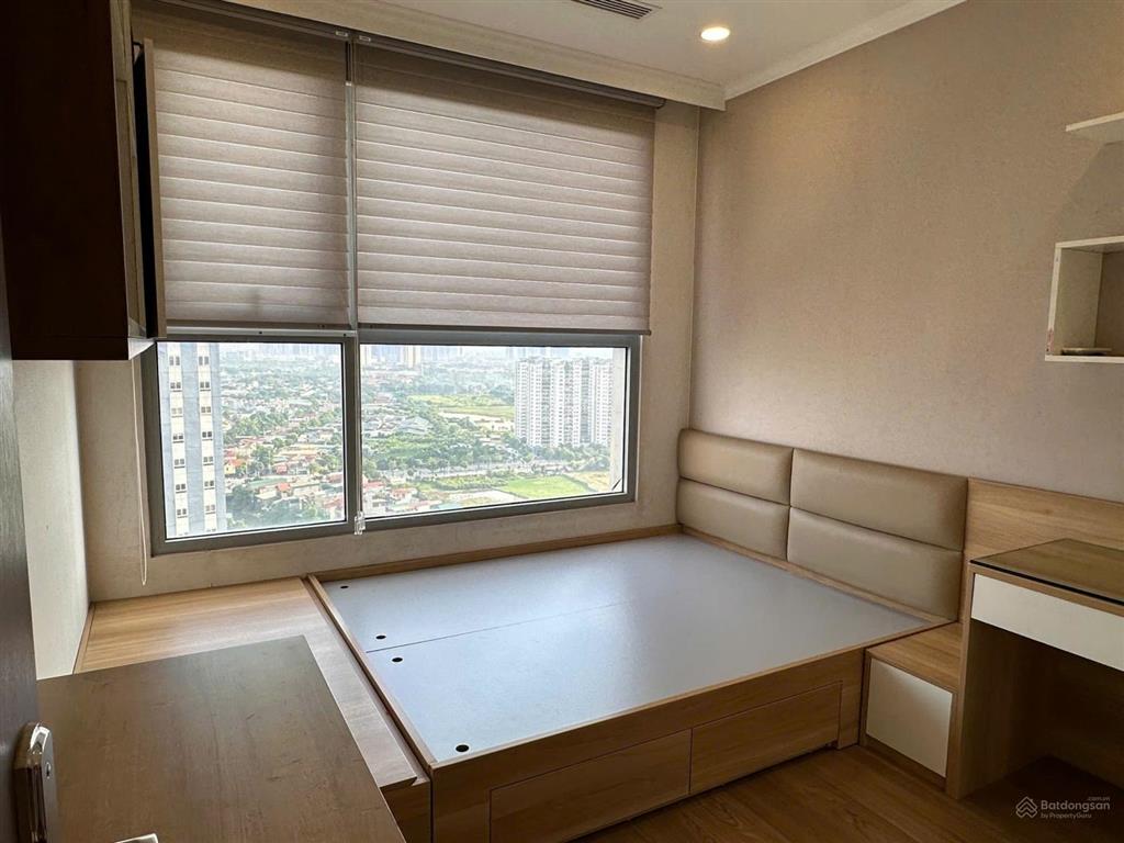 Cần tiền bán gấp chung cư a3 vinhomes gardenia hàm nghi 76m2 2n2w 6,7tỷ sổ đỏ lâu dài sang tên ngay