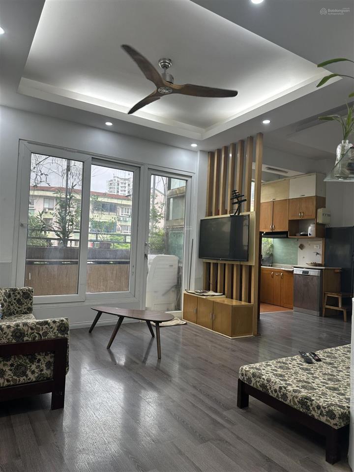 Giá tốt cần tiền bán gấp chung cư ct1 mễ trì hạ 68m2 2n2w nhỉnh 4 tỷ sổ đỏ lâu dài sang tên ngay