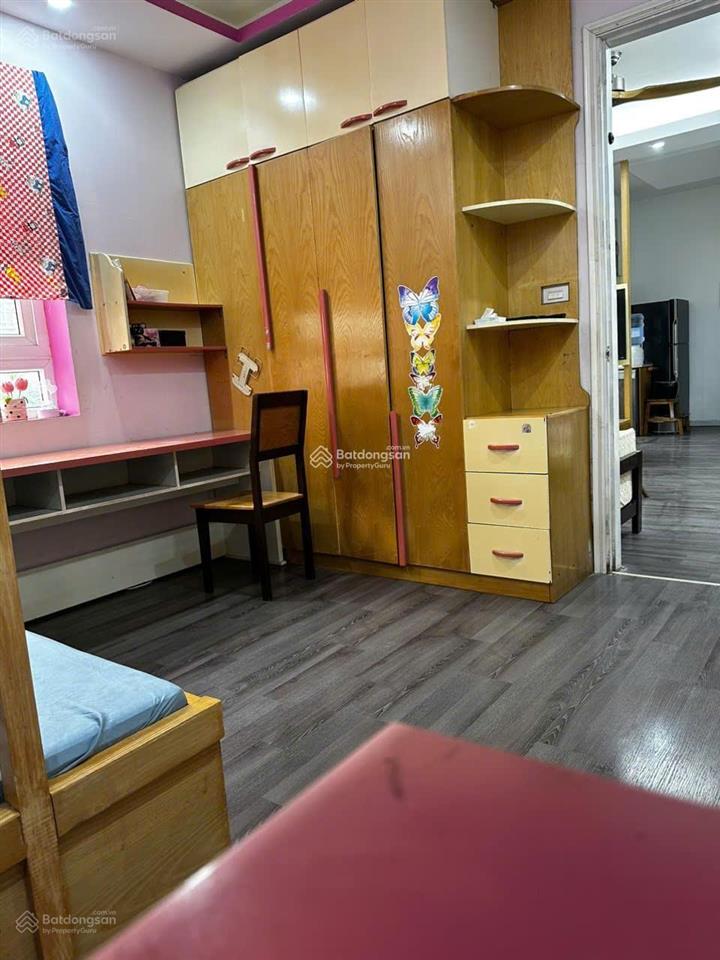Giá tốt cần tiền bán gấp chung cư ct1 mễ trì hạ 68m2 2n2w nhỉnh 4 tỷ sổ đỏ lâu dài sang tên ngay
