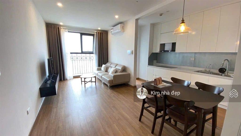 Bán gấp giảm giá căn hộ ct8 the emerald mỹ đình 82m2 2n2w sổ đỏ lâu dài full nội thất giá 5,x tỷ