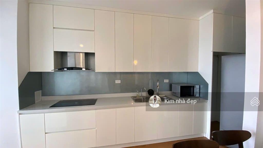 Bán gấp giảm giá căn hộ ct8 the emerald mỹ đình 82m2 2n2w sổ đỏ lâu dài full nội thất giá 5,x tỷ