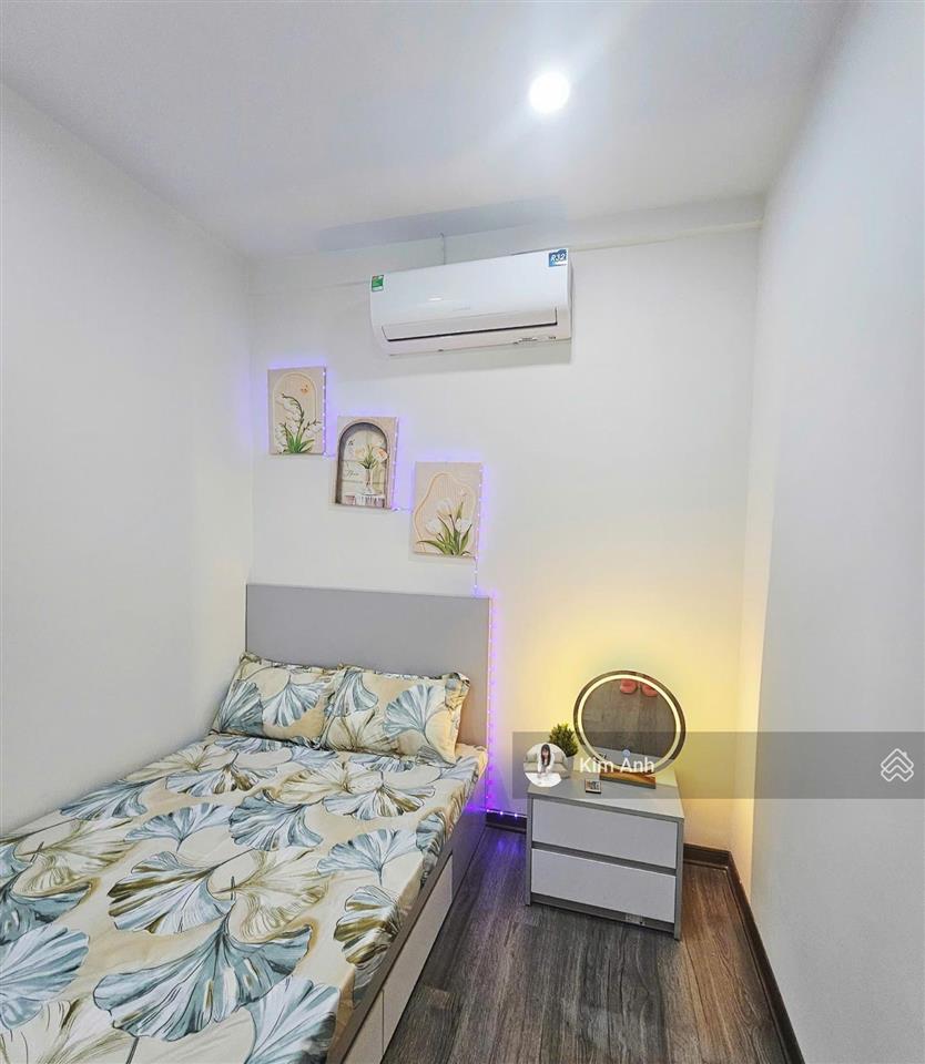 Chính chủ cần bán chung cư a6c nam trung yêncầu giấy 55m2 2n2w sổ đỏ 3,95 tỷ full nt đồ mới xịn