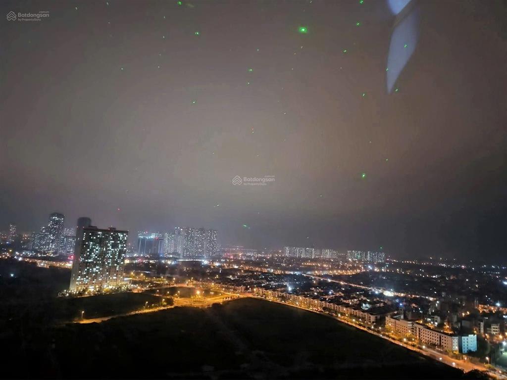 Cần tiền bán gấp căn góc 2 ngủ flc garden city đại mỗ 68m nhỉnh 4 tỷ sổ đỏ lâu dài full nội thất