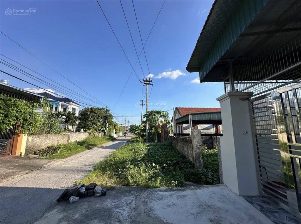 Cần tiền bán gấp đất tại khe cát, minh thành, quảng yên diện tích 200m giá 6 tỷ 4