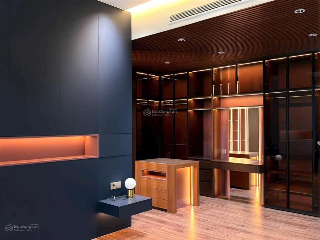 Cho thuê penthouse sala đại quang minh, 120 triệu, 225m2, 3pn, 4wc, giá siêu hời