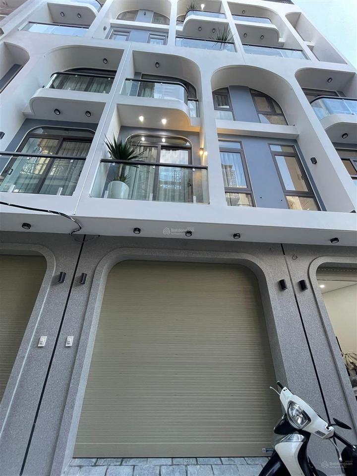 Thạch bàn cực hiếm 6 tầng thang máy ô tô vào nhà full nội thất chỉ 11.86 tỷ