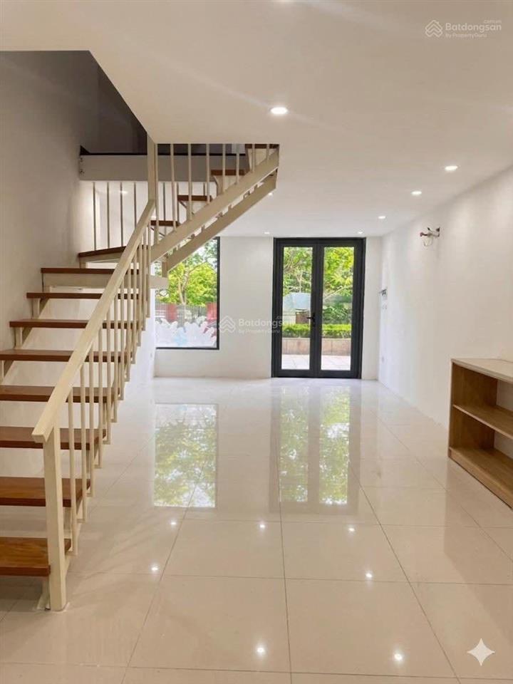 Căn hiếm homeland long biên shophouse 2 tầng tầng 1 kinh doanh cực đỉnh 70m2 5,5 tỷ