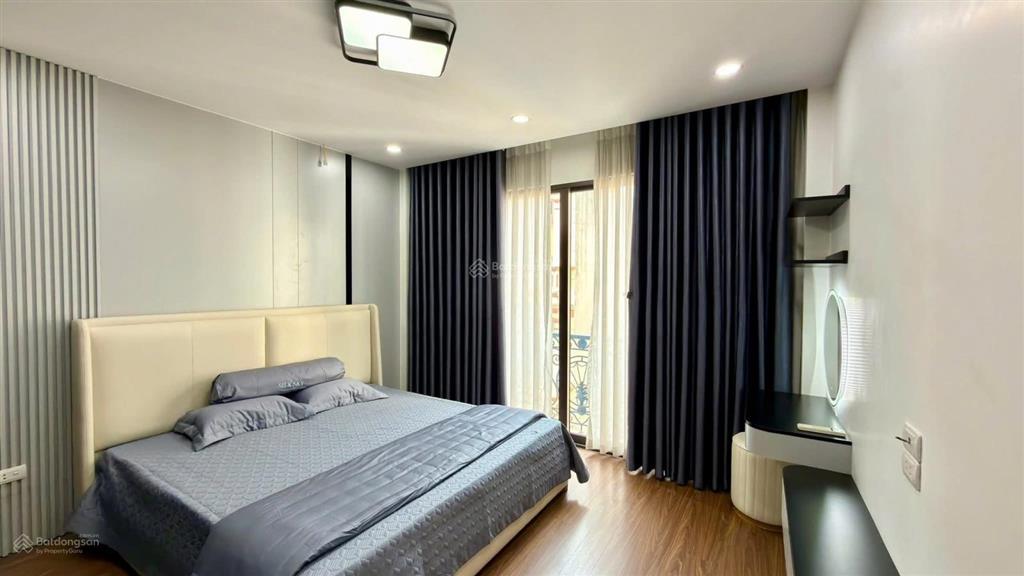 Phúc đồng hiếm nhà bán 35m 6 tầng thang máy ô tô dừng đỗ full nội thất chỉ 13.6 tỷ