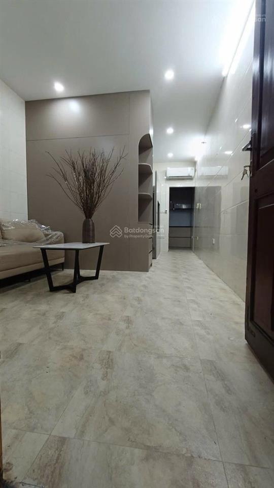 Bán gấp tập thể nguyễn sơn 32m tầng 1 full nội thất chỉ 2,6 tỷ