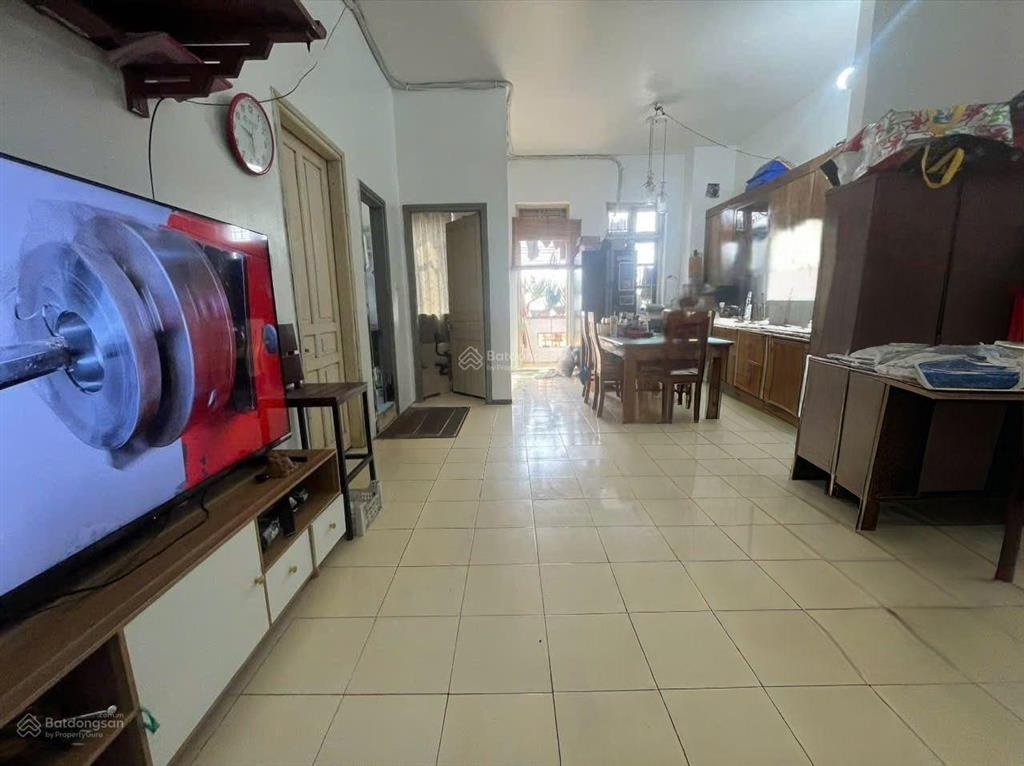 Nợ bank cần bán gấp căn góc tt 72m2, 2 ngủ, hơn 2 tỷ việt hưng