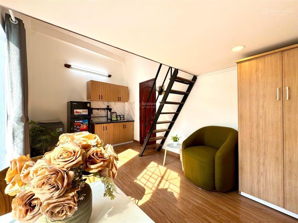 Duplex ban công cực chill ngay công viên lê thị riêng, cư xá bắc hải