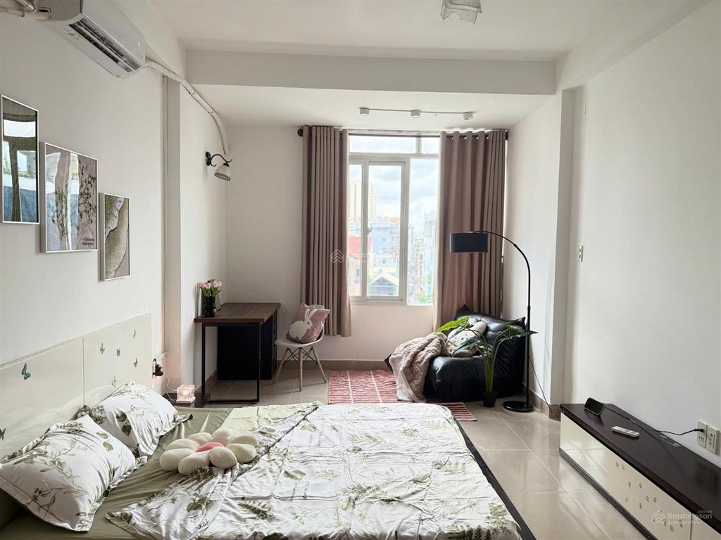 Studio cửa sổ cực chilll ngay mặt tiền đường, view thoáng ngay trung tâm quận 10