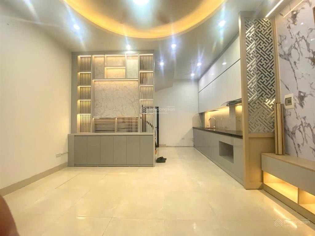 Bán nhà trần cung, bắc từ liêm32m2x5tlô gócgiá 9.5 tỷ