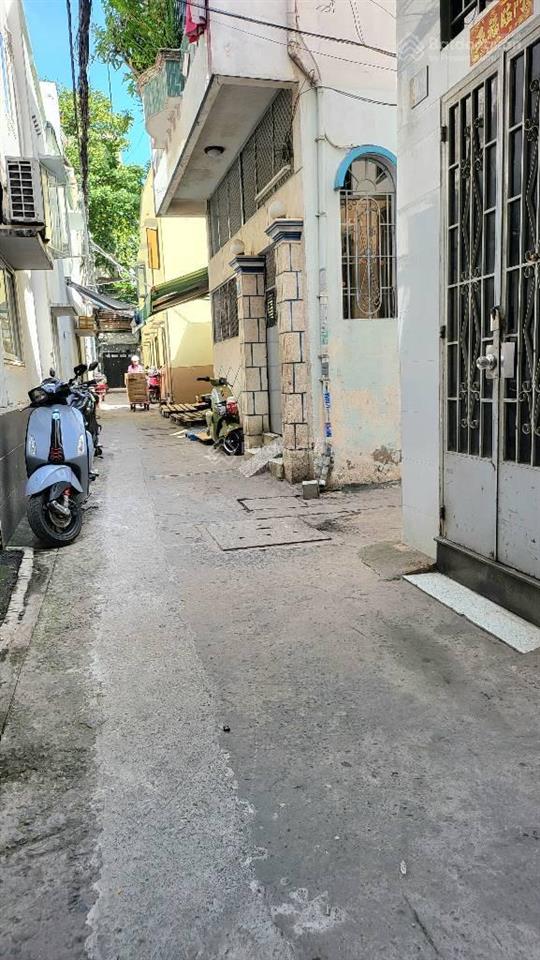 Ngay khu vip cầu thị nghè  nguyễn hữu cảnh, 41m2, 2 tầng tiện cải tạo hoặc xây mới, chỉ 7tỷ6