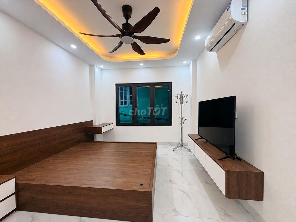 Bán nhà riêng Xuân La, Tây Hồ, 35m², 6 tầng thang máy, lô góc 2 thoáng