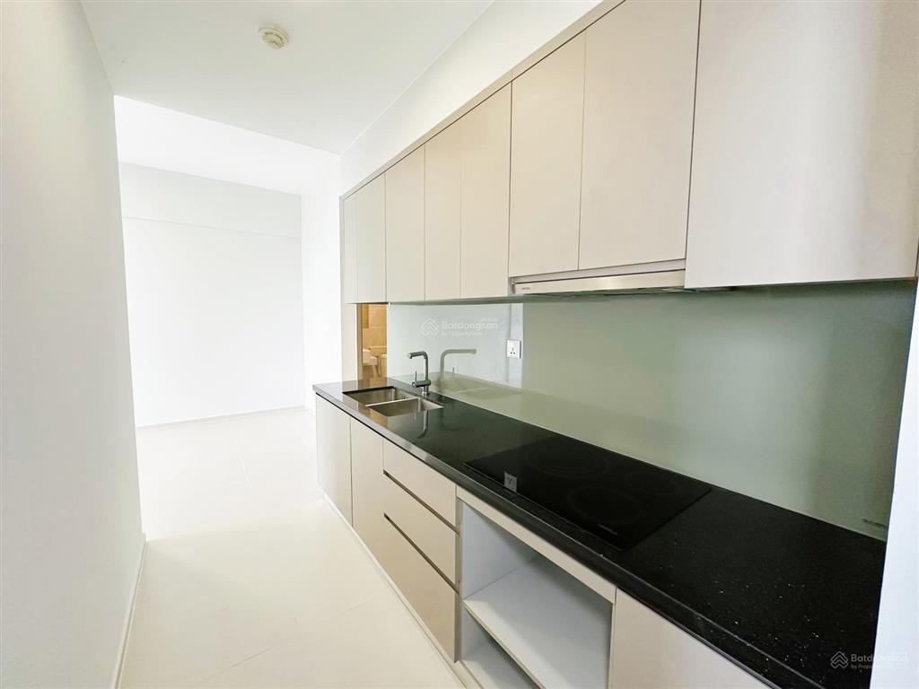 Hàng hiếm! bán căn 59m2 2pn 2wc view hướng quận 1 đón gió mát + tiện ích resort.  ngay 0906 589 ***