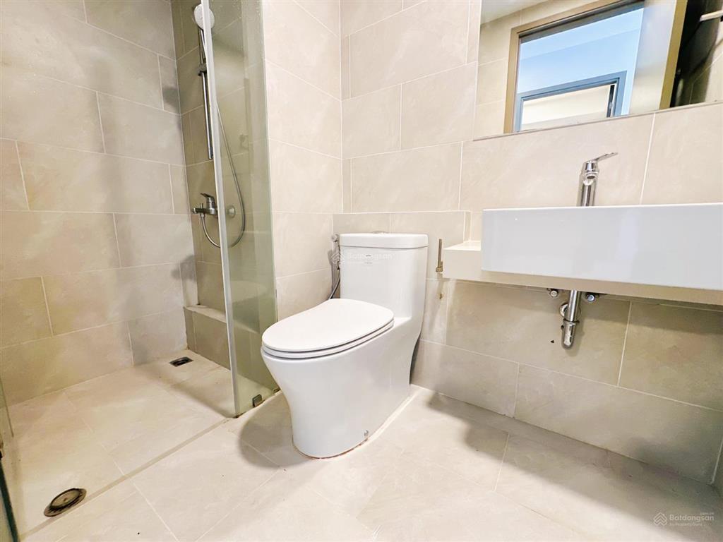 Sổ hồng bán căn 59m2 2pn 2wc + view hồ bơi tháp vip d + sẵn gói nội thất westgate   0906 589 ***