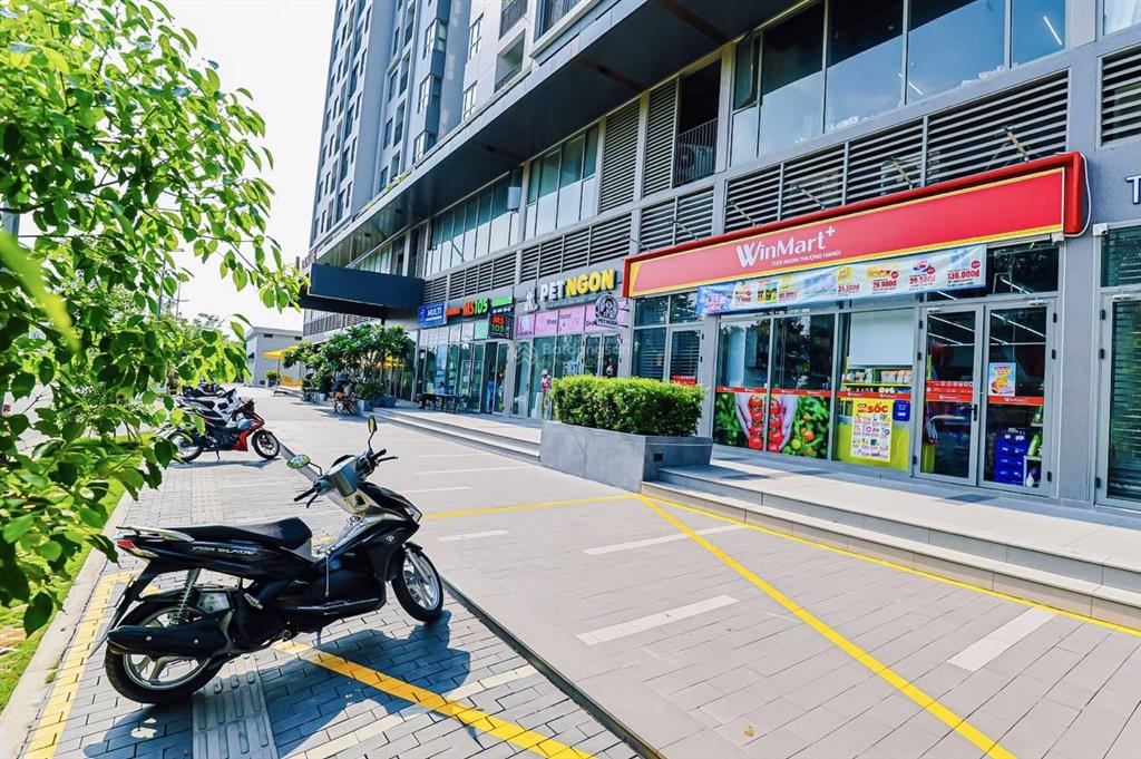 Sổ hồng sang nhượng shophouse 104.1m2  kinh doanh sầm uất, cho thuê từ 20tr/tháng   0906 589 ***