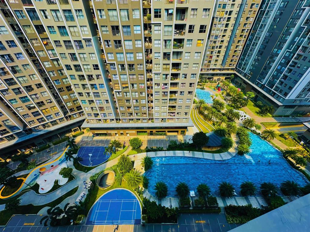 Sổ hồng sang nhượng căn góc 69m2 2pn 2wc. view hồ bơi đón gió mát. sẵn gói nội thất  0906 589 ***