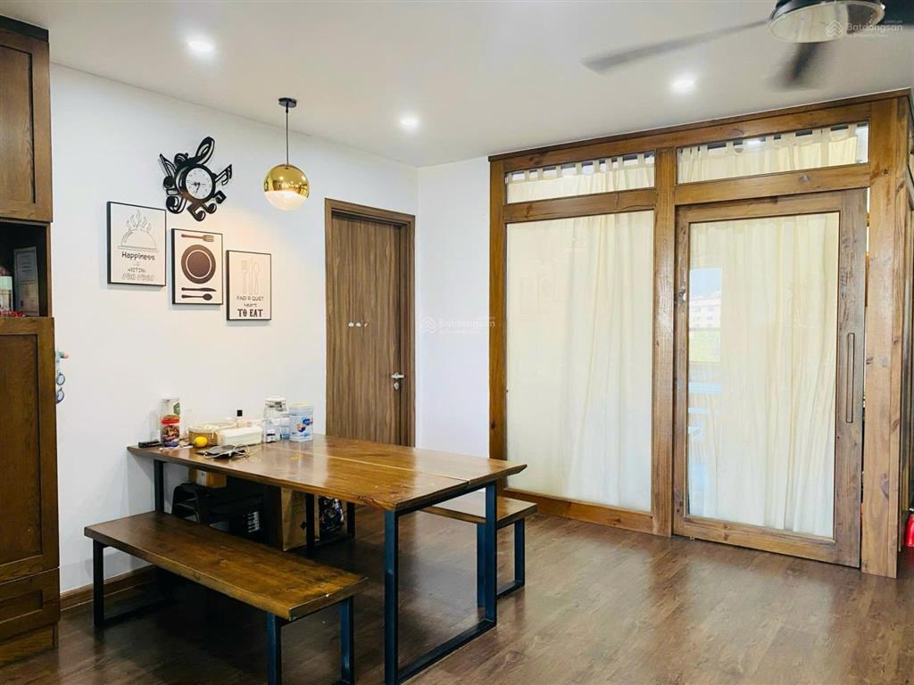 Chính chủ cho thuê hà đô centrosa, đường 3/2, căn 3pn full nt gỗ  giá chỉ 29.9tr  view ngoại khu