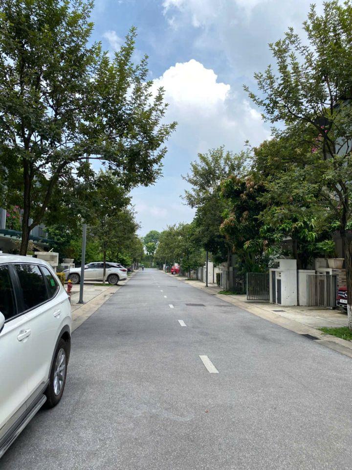 CHO THUÊ LIỀN KỀ EVELYNE – PARKCITY HANOI | 120M² | 22 TRIỆU/THÁNG