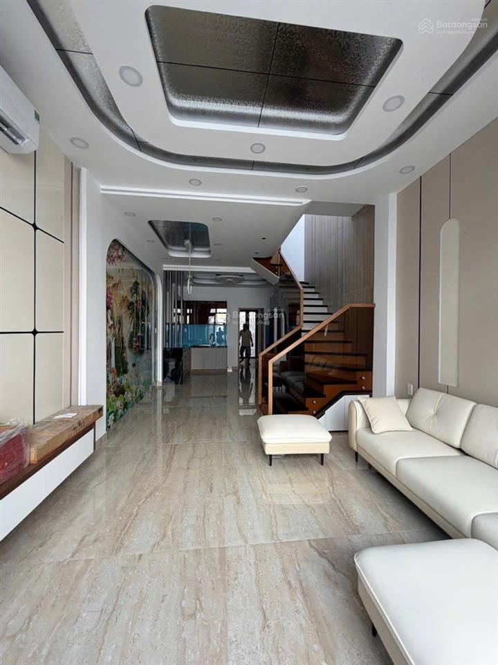 130/ khuông việt 71m2, 2 tầng, dt 4 x 17, giá 7.65 tỷ
m3c2a
