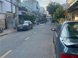 Cho thuê mt đường lê niệm, phú thạnh, tân phú, ngang 8m dài 20m gác suốt