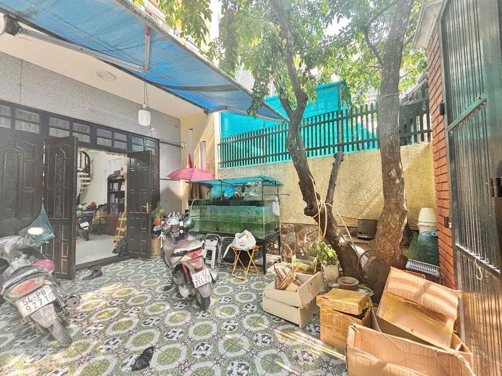 Thống nhất (5.5x25) 105m2 đúc 4 tầng kiên cố  sát citi land