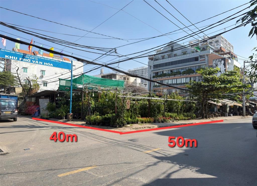 Chính chủ  quỹ đất siêu hiếm góc 3 mặt tiền ba vân