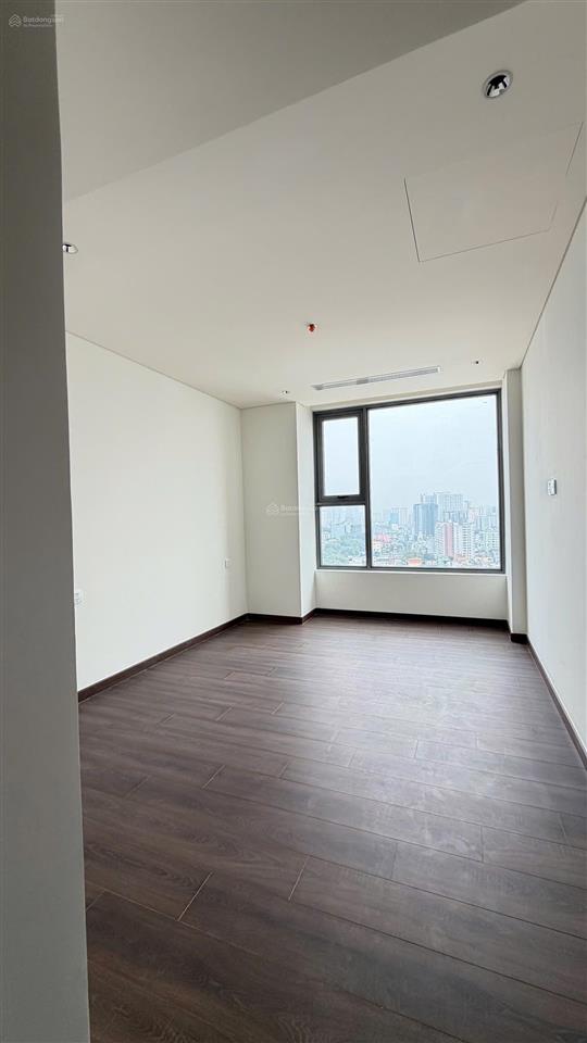 Căn hộ 155m2, 3pn2wc. 8 tỷ nhận nhà. trung tâm quận 5