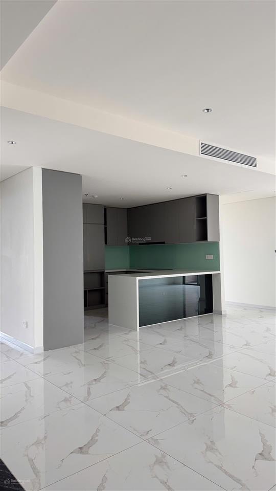 Căn hộ 155m2, 3pn2wc. 8 tỷ nhận nhà. trung tâm quận 5