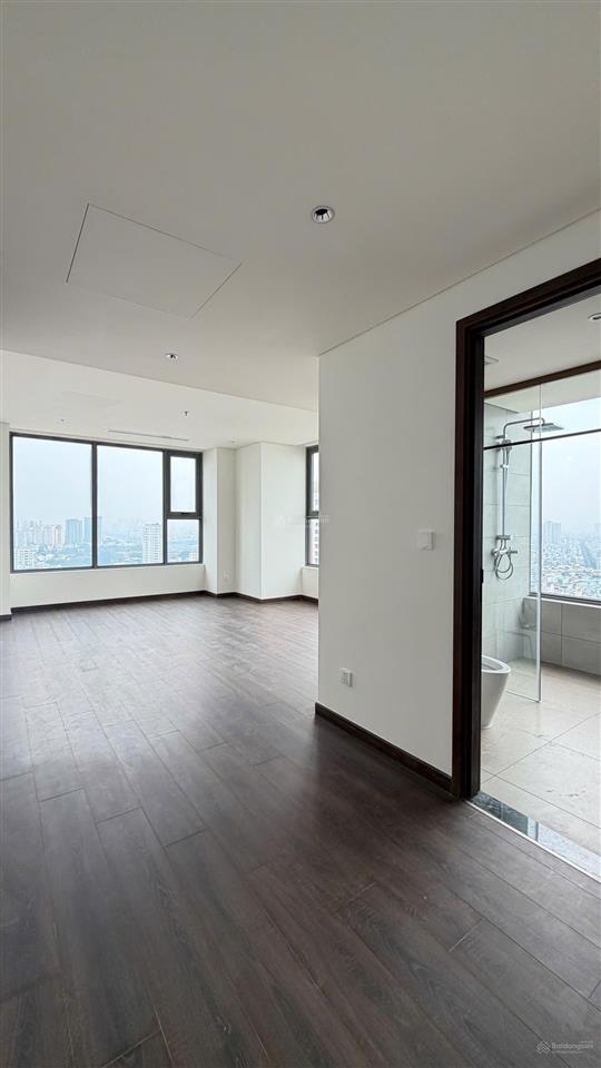 Căn hộ 155m2, 3pn2wc. 8 tỷ nhận nhà. trung tâm quận 5