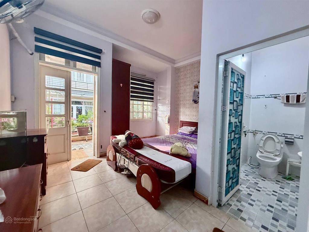 Bán nhà hẻm quốc hương  thảo điền. diện tích 5m x 13m 4 tầng, nhà mới.