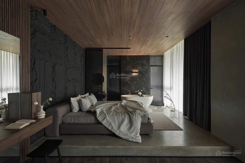 Cho thuê bt tại nguyễn ư dĩ, 900m2 đẹp xuất sắc có hồ bơi, đầy đủ tiện nghi