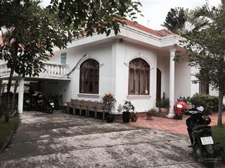 Cho thuê nhà mặt phố tống hữu định, 110 triệu, 650 m2, view đẹp thích hợp nhiều ngành nghề.