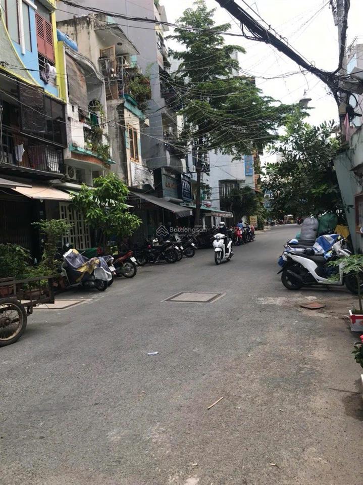 Bán nhà hẻm 2 tránh nhau ô tô tránh nhau trung tâm của quận 3 và quận 10. gần 100m2